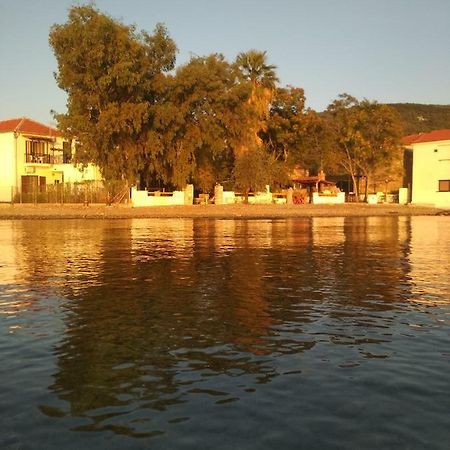 Kalama Apartments Каламос Экстерьер фото