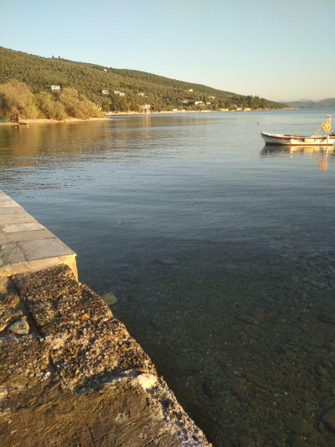 Kalama Apartments Каламос Экстерьер фото
